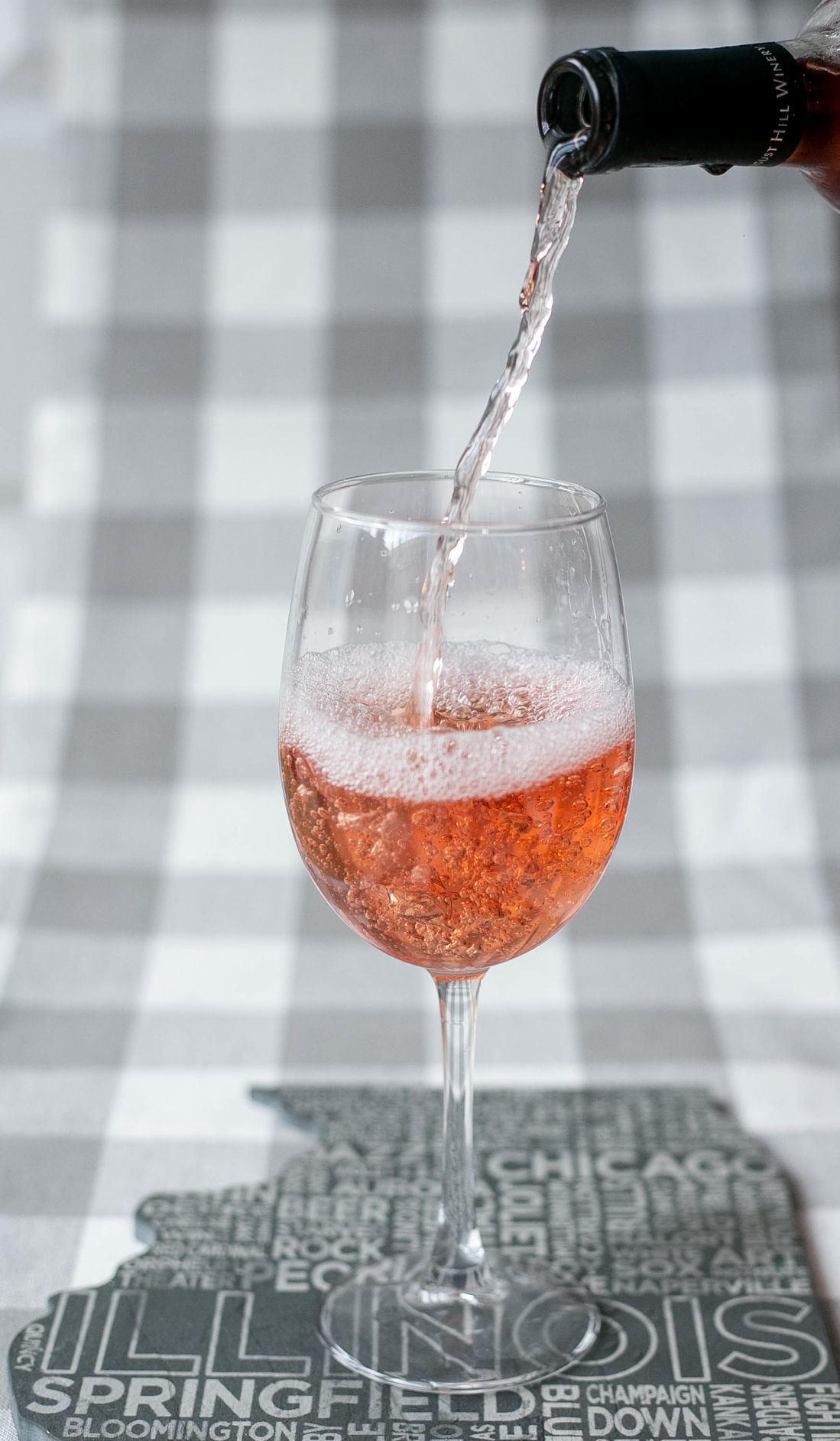 Illinois wine non-profit looks to unite industry one rosé at a time